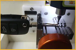 Dallas Locksmith Master Dallas, TX 214-414-1554 - 14-auto-car-key-cut